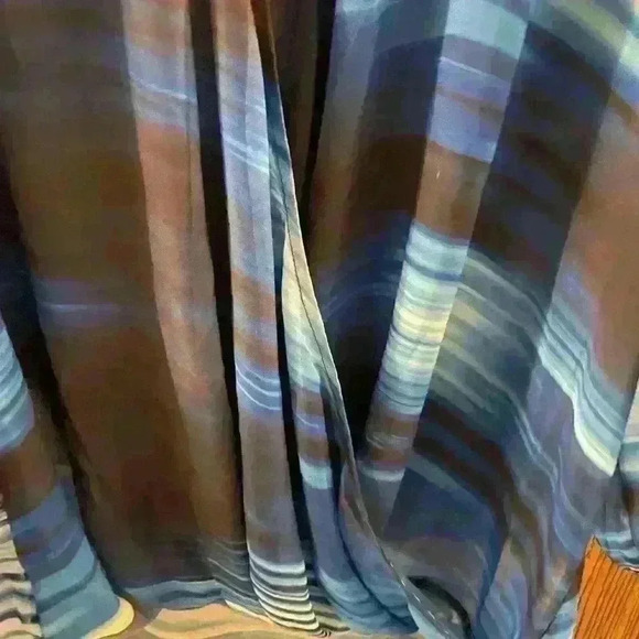 Blue, Sheer airy chiffon, blouse - Picture 4 of 10